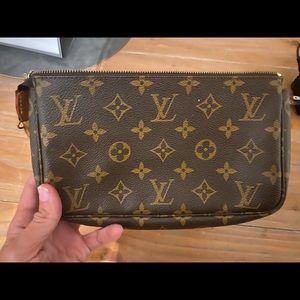Authentic Louis Vuitton Purse